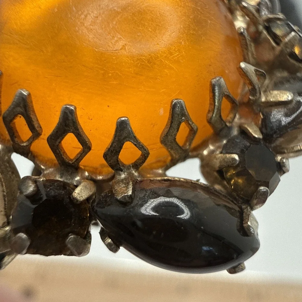Vintage Weiss Honey Amber High Domed Cabochon Crown Setting Clip On Earrings